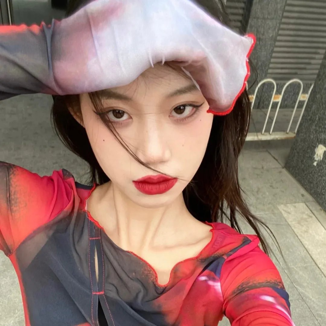 俊俏媳妇开明婆